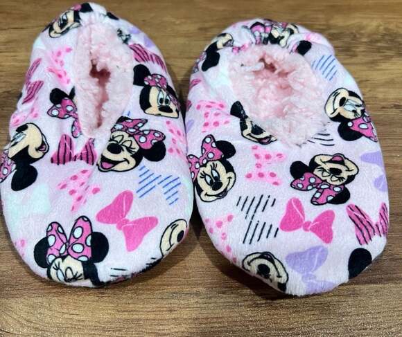 Disney Other - Disney Minnie Mouse Retro Snuggle Toe Toddler Girl Slippers Socks Size 3T-4T
